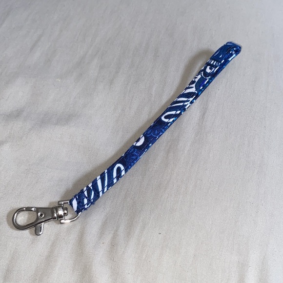 Vera Bradley key chain - Picture 2 of 2